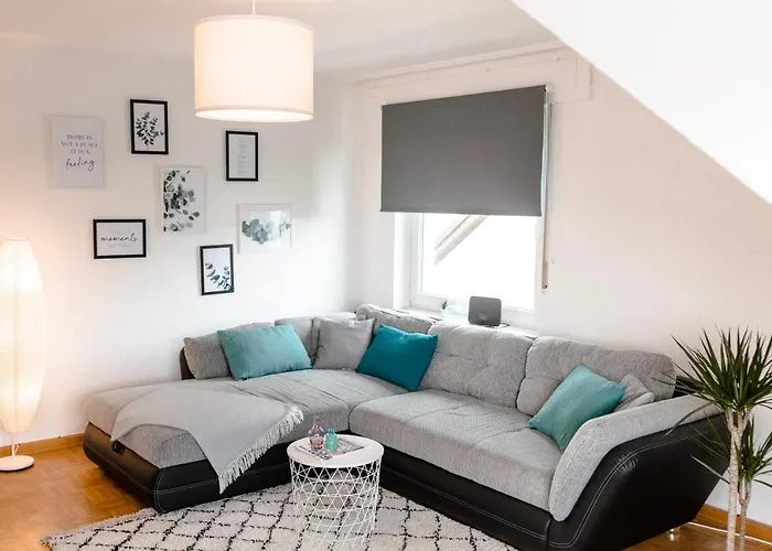 - Neu - Sweet Home, Parkplatz, Netflix *